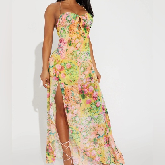 Fashion Nova Dresses & Skirts - NEW. Floral Yellow Maxi Dress